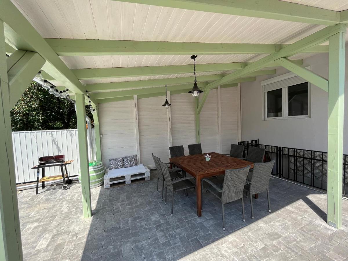 Hello Zsory Apartman Mezokovesd Bagian luar foto